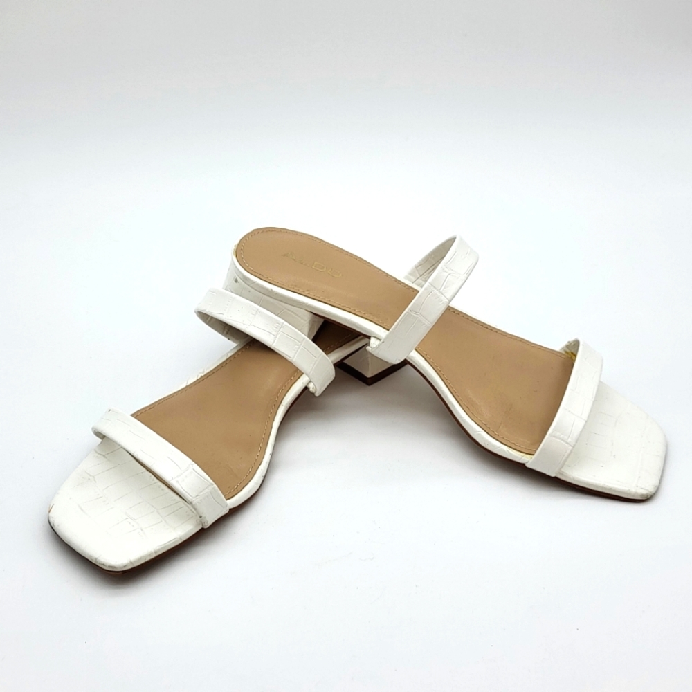 Aldo white slip on low heel double stap summer sandal. Size 9
